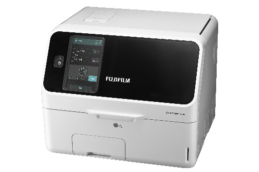 富士フィルム社製の乾式臨床化学分析装置　富士ドライケム（FDC） NX600
