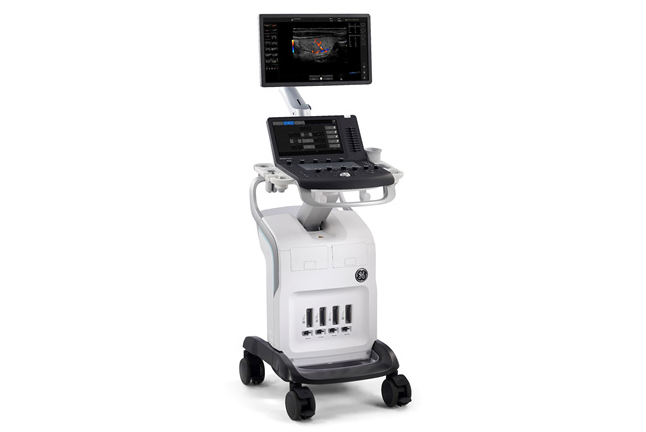 GE社製の超音波画像診断装置Versana Premier R2